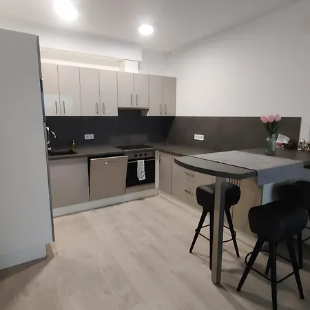 Belvaros & Apartman *