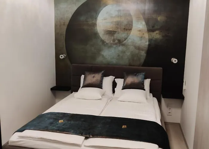 Belvaros Apartman&spa *