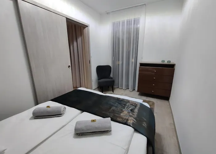 Apartmán Belvaros & *